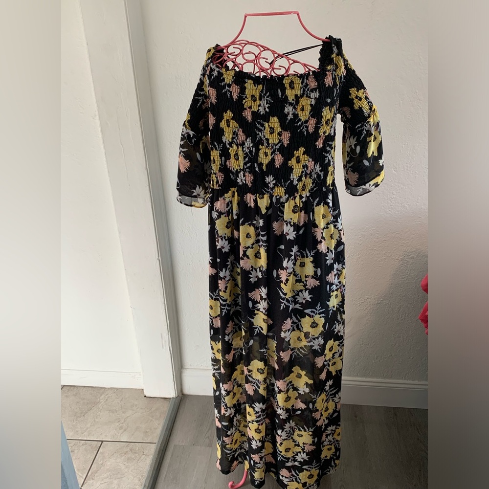 H&M Bell sleeve off the shoulder sheer floral maxi dress - Picture 2 of 8